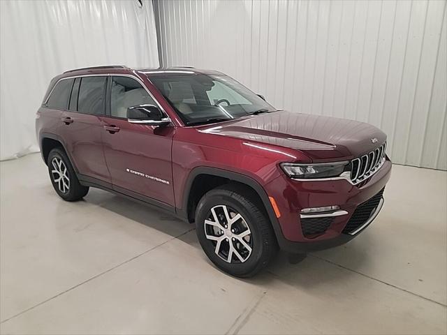 new 2025 Jeep Grand Cherokee car, priced at $48,141