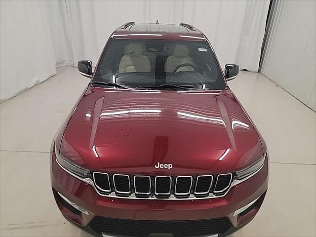 new 2025 Jeep Grand Cherokee car, priced at $48,141
