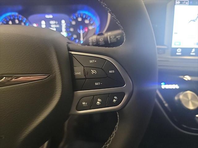 new 2025 Chrysler Pacifica car, priced at $46,248