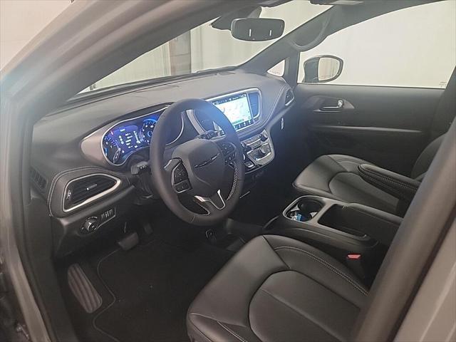 new 2025 Chrysler Pacifica car, priced at $46,248