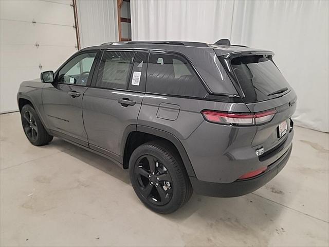 new 2025 Jeep Grand Cherokee car, priced at $50,847