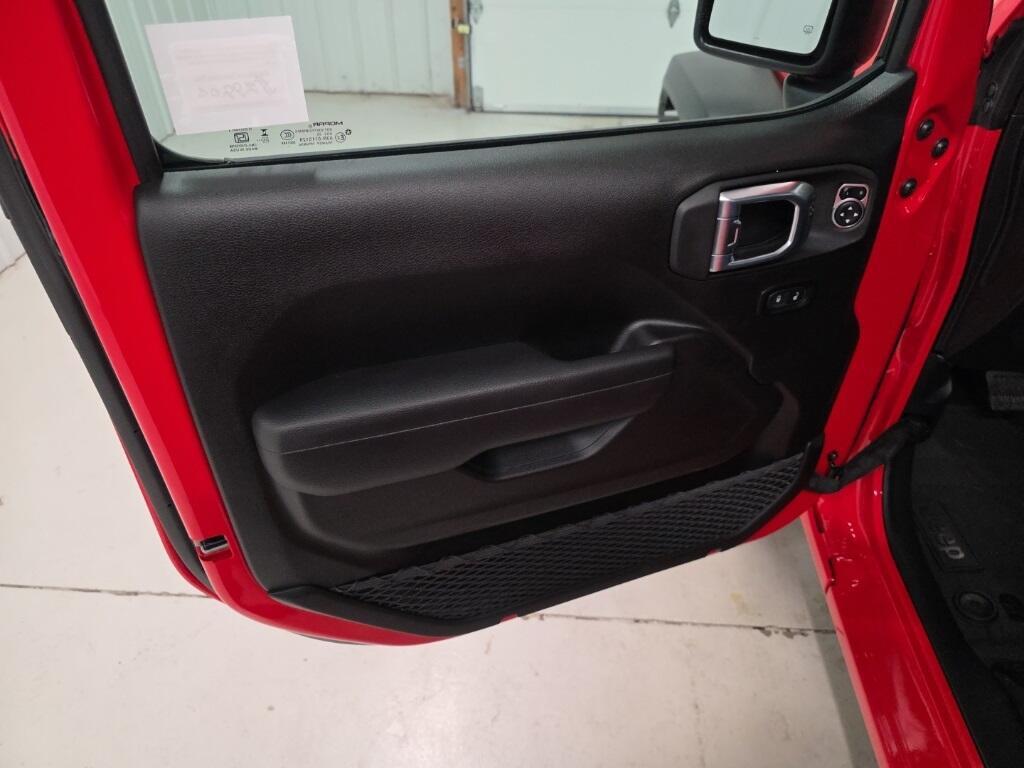 new 2026 Jeep Wrangler car, priced at $48,682