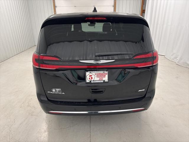 new 2025 Chrysler Pacifica car, priced at $43,977