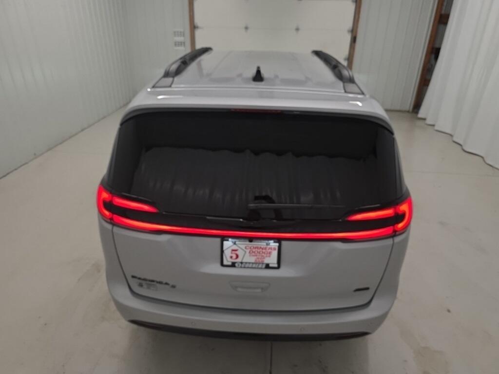 new 2026 Chrysler Pacifica car, priced at $45,596