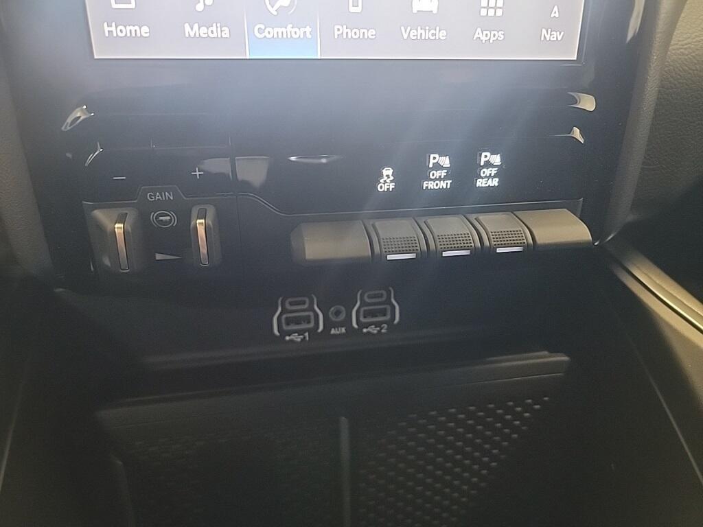 new 2025 Ram 1500 car, priced at $51,912