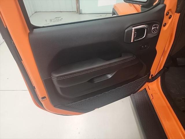 new 2025 Jeep Wrangler car, priced at $55,717