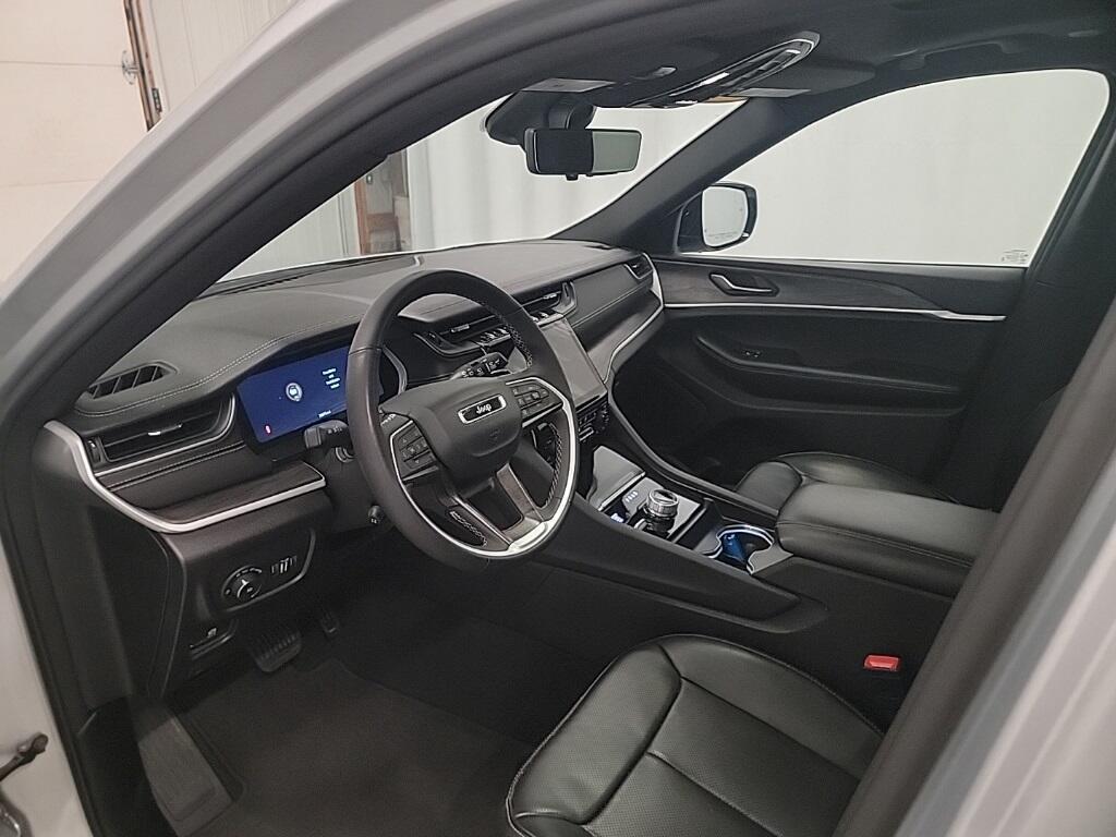 used 2024 Jeep Grand Cherokee L car, priced at $37,113