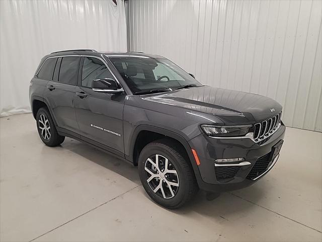 new 2025 Jeep Grand Cherokee car, priced at $49,425