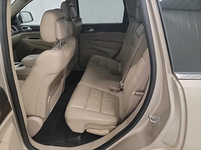 used 2015 Jeep Grand Cherokee car, priced at $15,637
