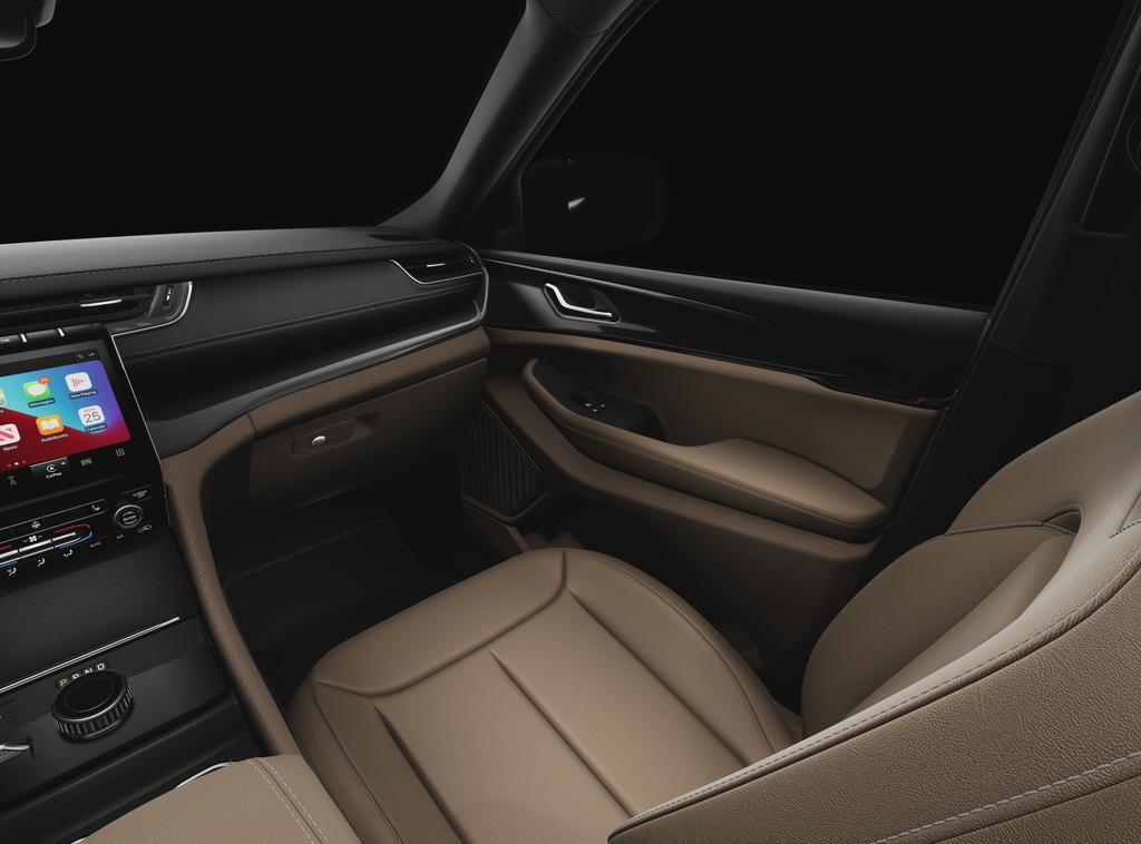 new 2025 Jeep Grand Cherokee car, priced at $45,264