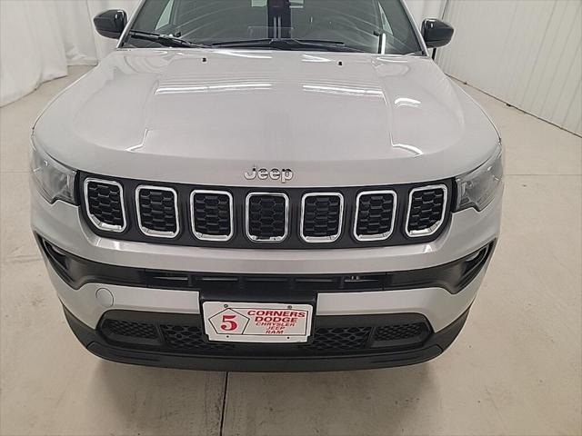 new 2025 Jeep Compass car, priced at $30,427