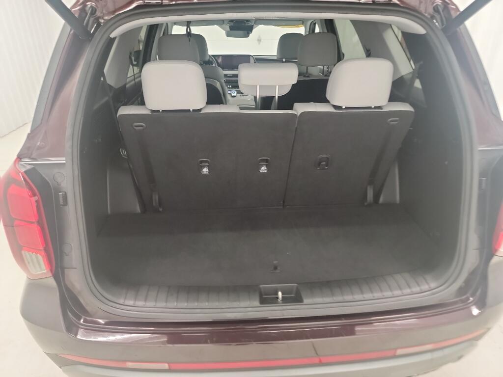 used 2024 Hyundai Palisade car, priced at $34,324