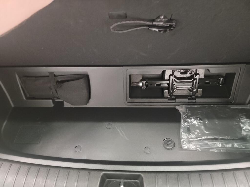 used 2024 Hyundai Palisade car, priced at $34,324