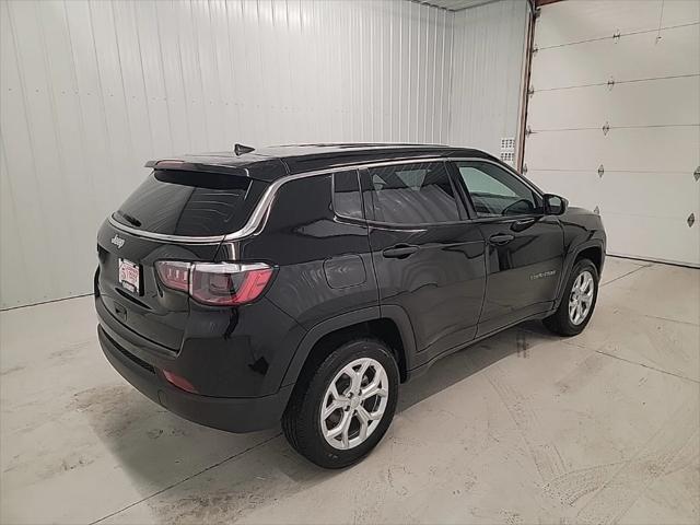 new 2024 Jeep Compass car, priced at $28,090