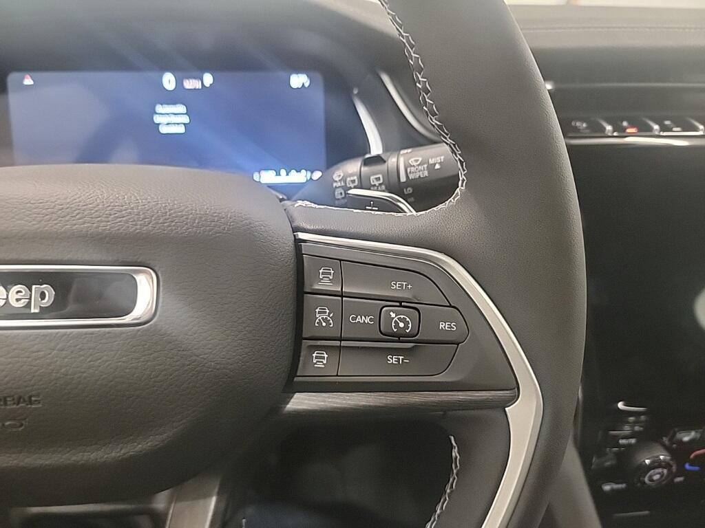new 2025 Jeep Grand Cherokee L car, priced at $52,833