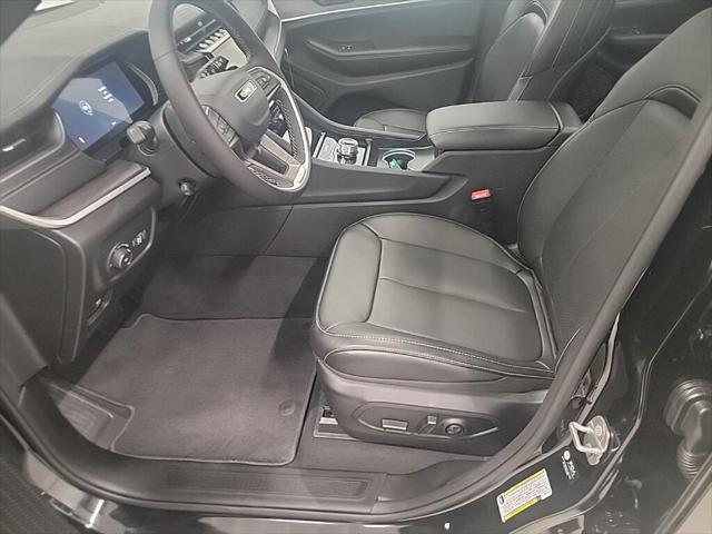 new 2025 Jeep Grand Cherokee L car, priced at $54,682
