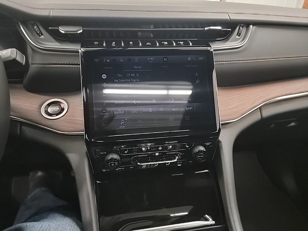 new 2025 Jeep Grand Cherokee L car, priced at $55,749