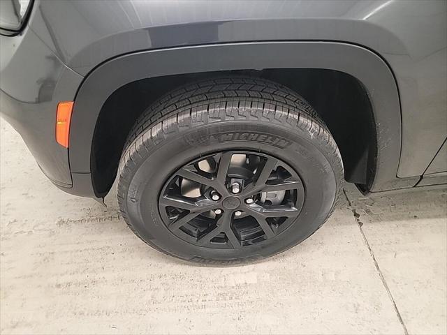 new 2025 Jeep Grand Cherokee L car, priced at $44,507