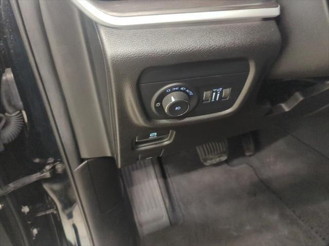 used 2024 Jeep Grand Cherokee car, priced at $37,271