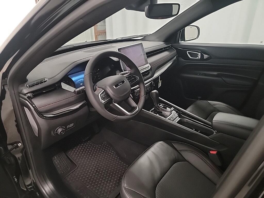 new 2025 Jeep Compass car, priced at $36,207