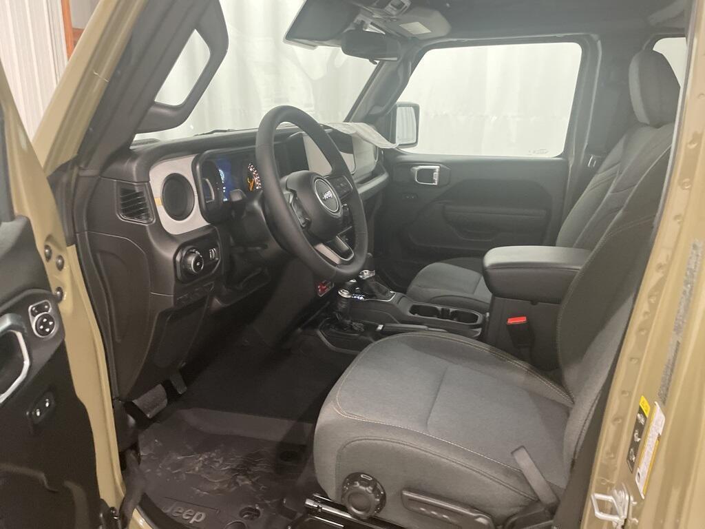 new 2025 Jeep Wrangler car, priced at $45,056
