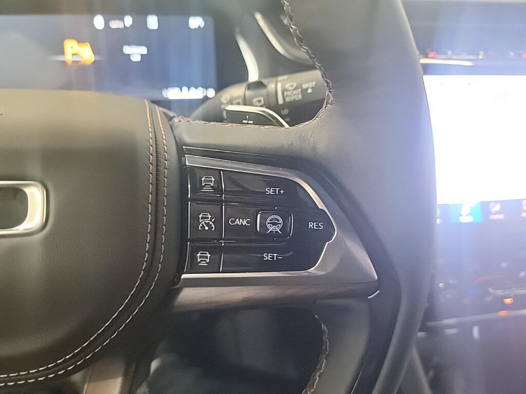 new 2025 Jeep Grand Cherokee car, priced at $56,099