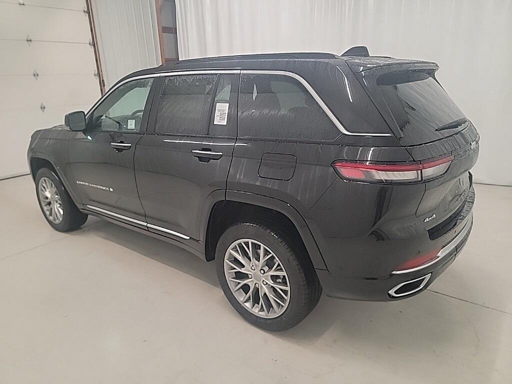 new 2025 Jeep Grand Cherokee car, priced at $56,099