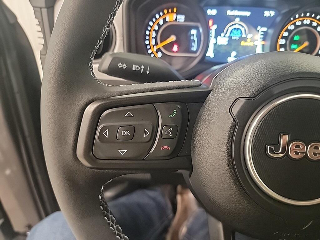 new 2025 Jeep Wrangler car, priced at $48,435