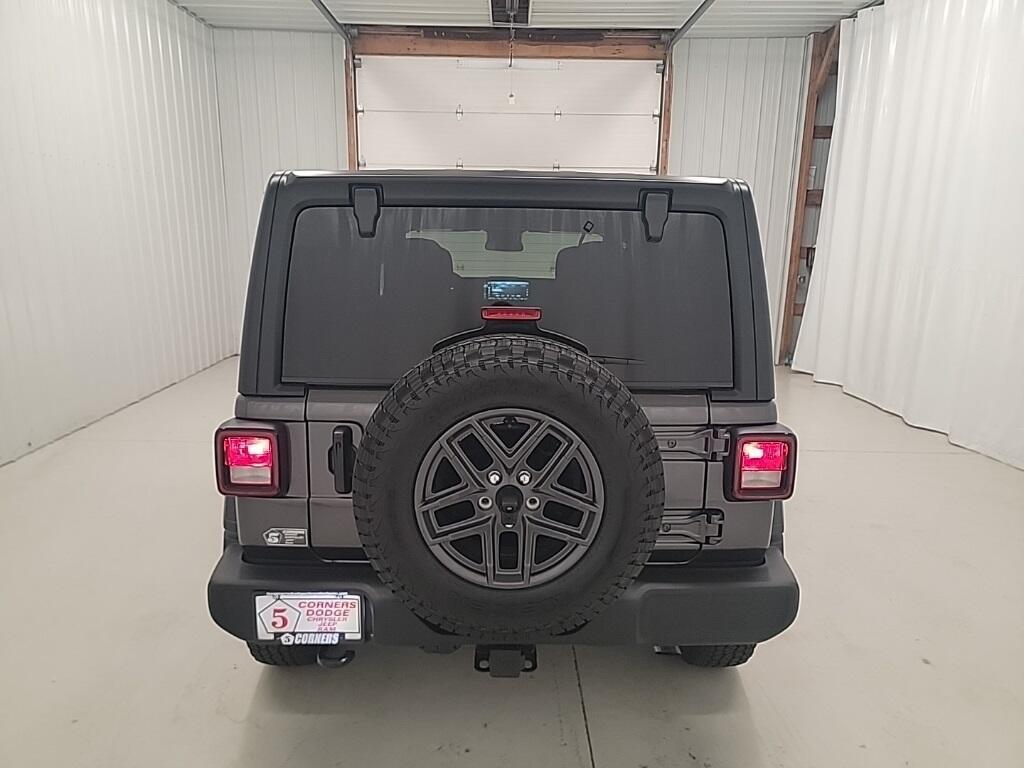 new 2025 Jeep Wrangler car, priced at $48,435