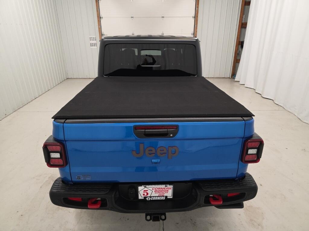 used 2021 Jeep Gladiator car, priced at $36,304