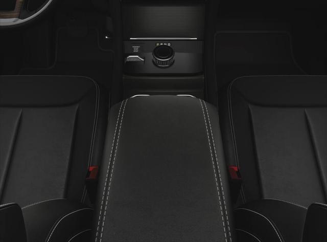 new 2025 Jeep Grand Cherokee car, priced at $46,977