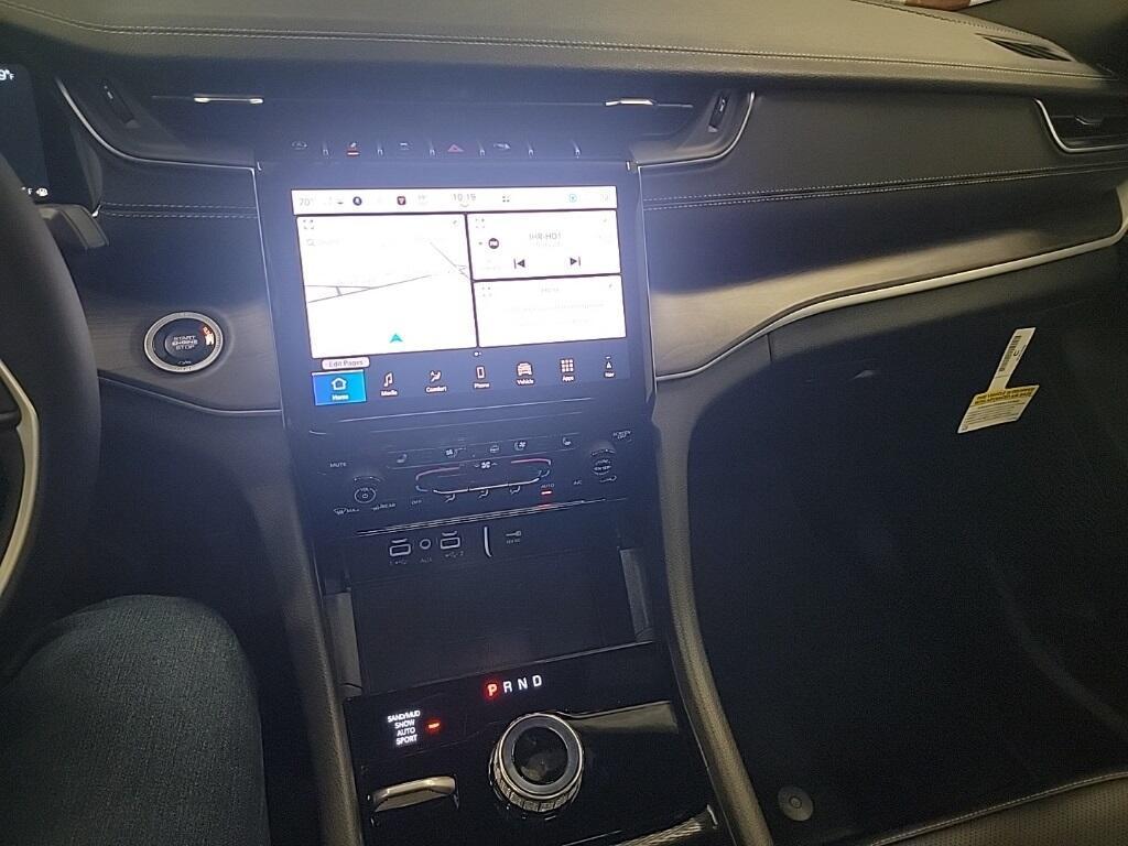 new 2025 Jeep Grand Cherokee L car, priced at $50,462