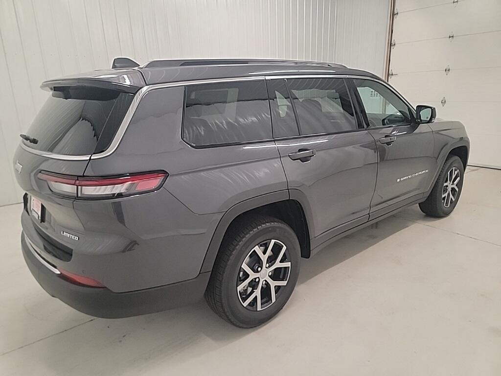 new 2025 Jeep Grand Cherokee L car, priced at $50,462