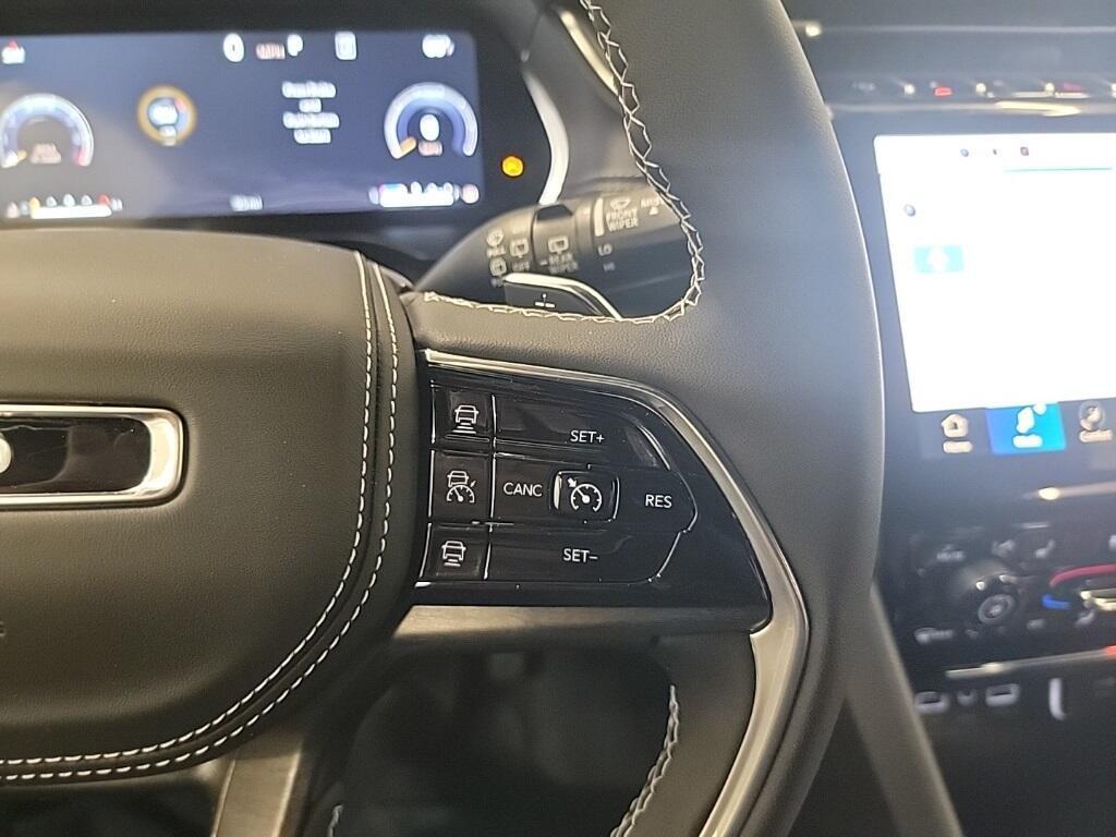 new 2025 Jeep Grand Cherokee car, priced at $54,759