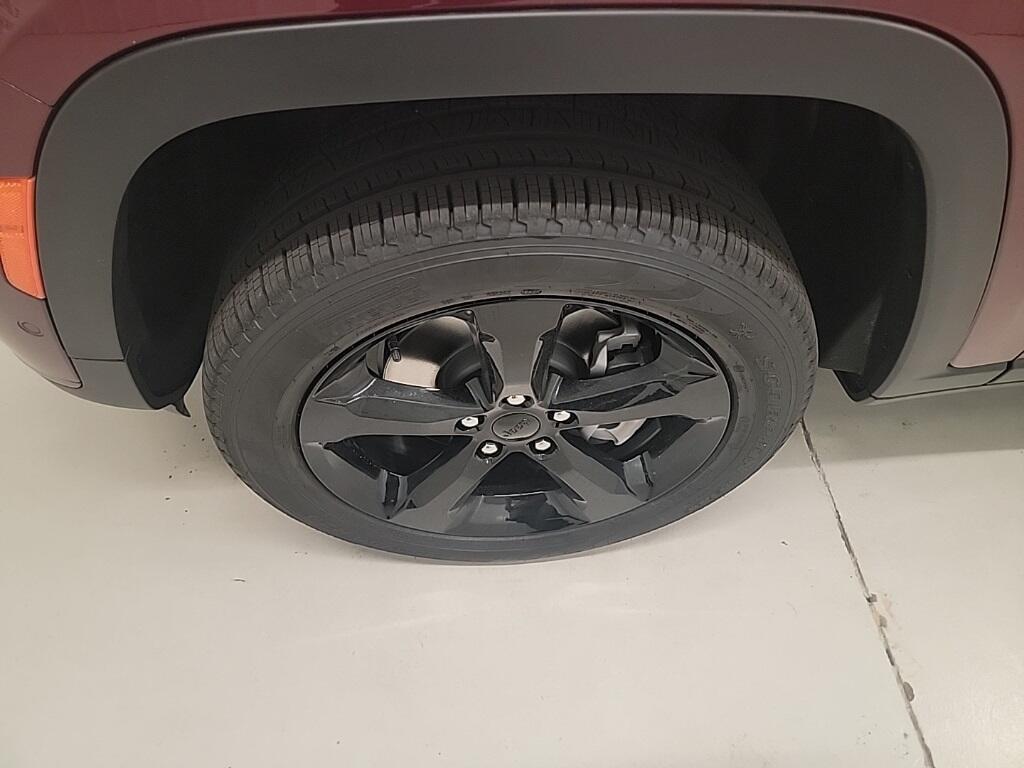 new 2025 Jeep Grand Cherokee L car, priced at $52,833