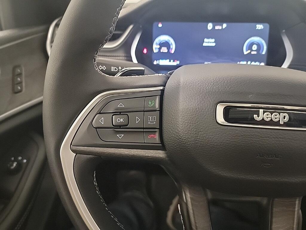 new 2025 Jeep Grand Cherokee L car, priced at $52,833