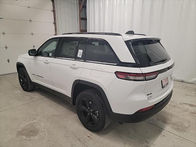 new 2025 Jeep Grand Cherokee car, priced at $50,529