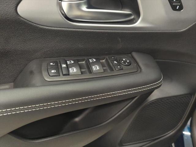 new 2025 Chrysler Pacifica car, priced at $52,859