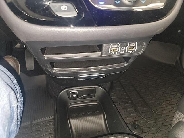 new 2025 Chrysler Pacifica car, priced at $48,249