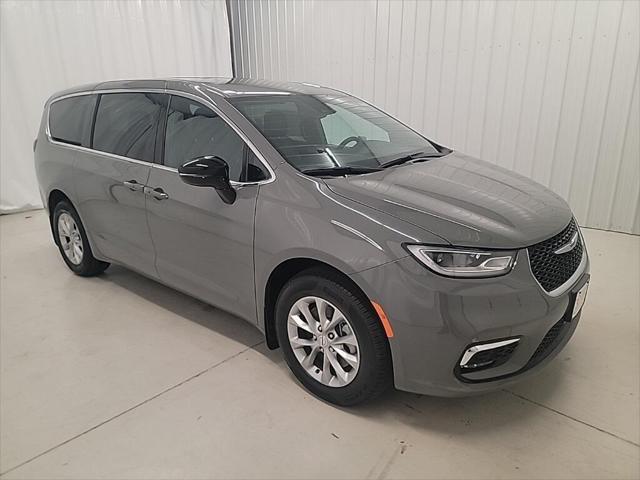 new 2025 Chrysler Pacifica car, priced at $48,249
