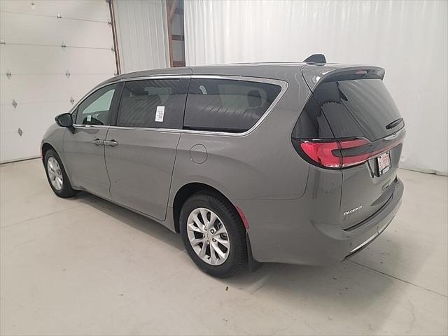 new 2025 Chrysler Pacifica car, priced at $48,249