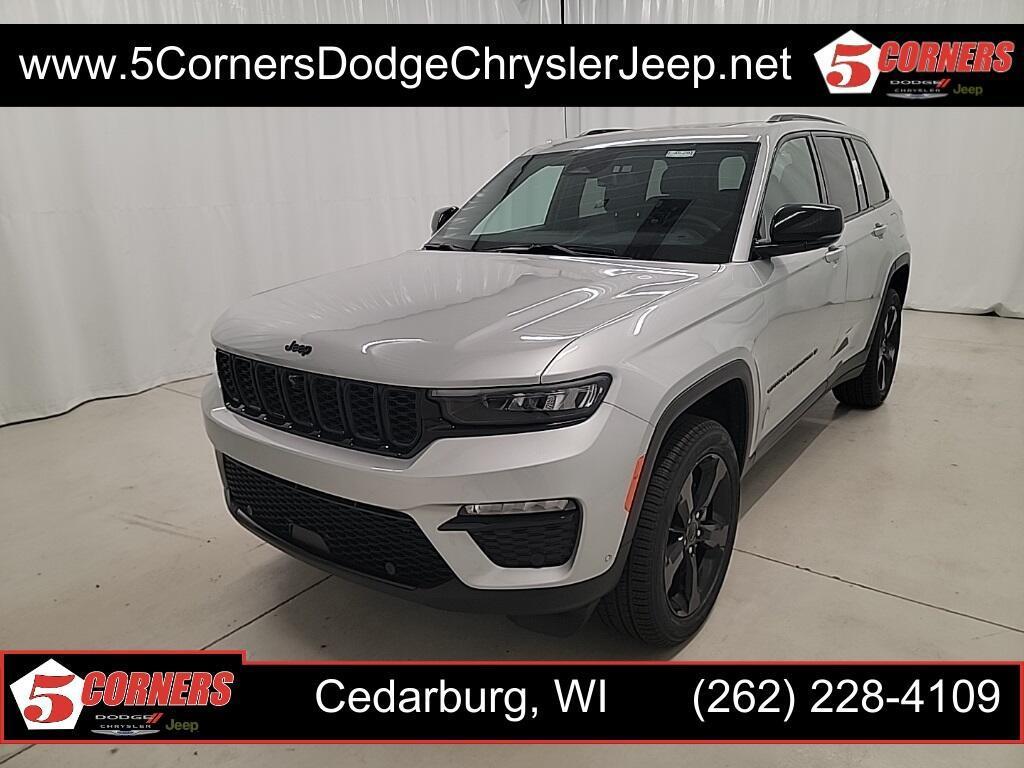 new 2025 Jeep Grand Cherokee car, priced at $47,039