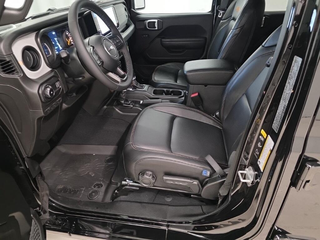 new 2026 Jeep Wrangler car, priced at $51,986
