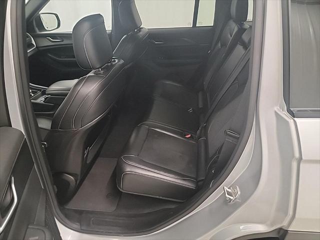 used 2024 Jeep Grand Cherokee car, priced at $36,885