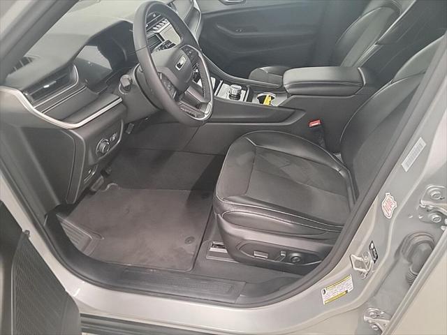 used 2024 Jeep Grand Cherokee car, priced at $36,885