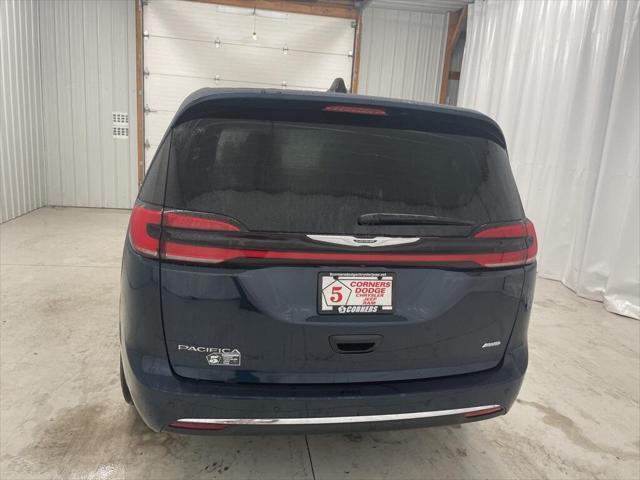 new 2025 Chrysler Pacifica car, priced at $44,445