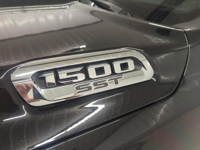 new 2025 Ram 1500 car, priced at $59,713