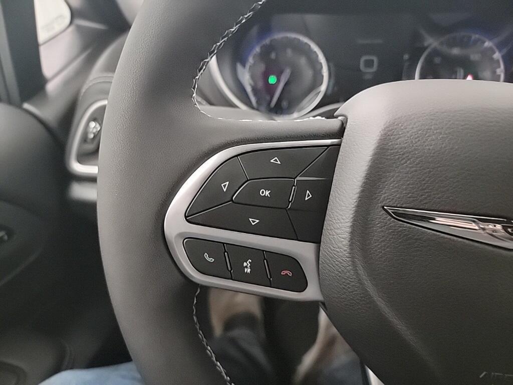 new 2025 Chrysler Pacifica car, priced at $38,800