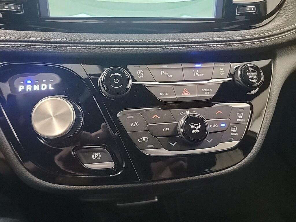 new 2025 Chrysler Pacifica car, priced at $38,800
