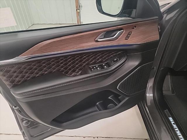 new 2025 Jeep Grand Cherokee car, priced at $57,901
